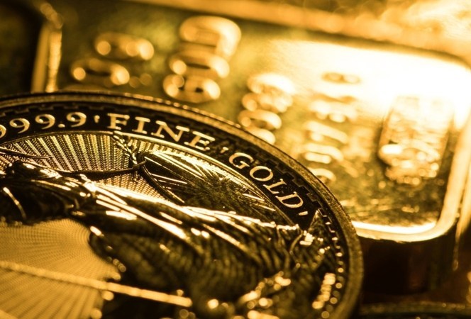 Các ngân hàng trung ương bán vàng lần đầu tiên trong 10 năm