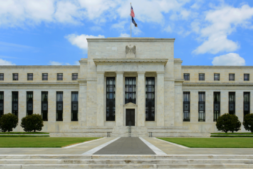 Fed quyết định giữ nguyên lãi suất cận 0%