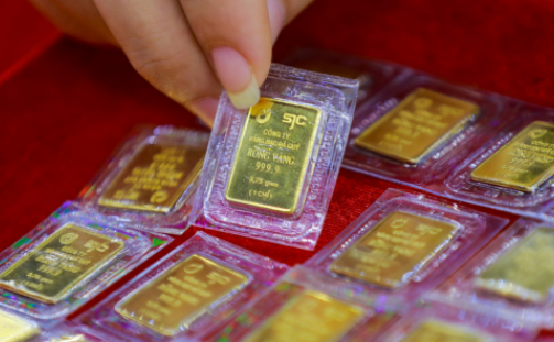 SJC vượt mốc 58 triệu đồng/lượng, duy trì chênh lệch kỷ lục với vàng thế giới